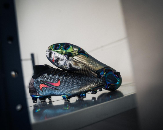 Nouvelle Nike Mercurial “Chosen 2” de Mbappe et Lebron